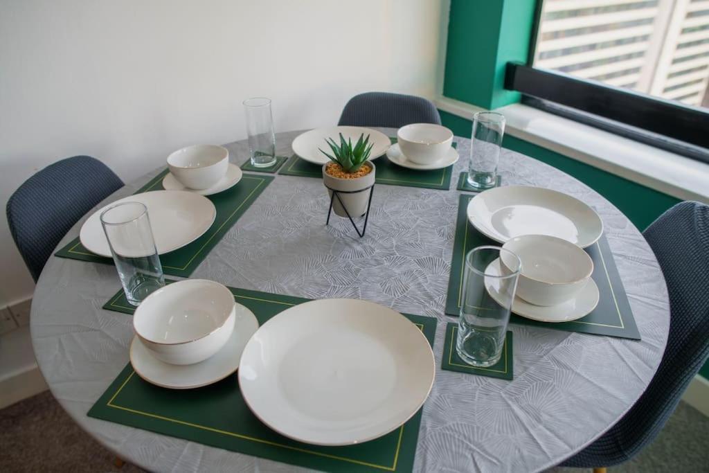 Manchester City Centre Apartment, Skyline View Bagian luar foto