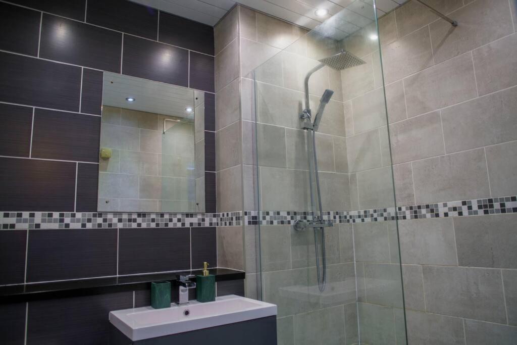 Manchester City Centre Apartment, Skyline View Bagian luar foto