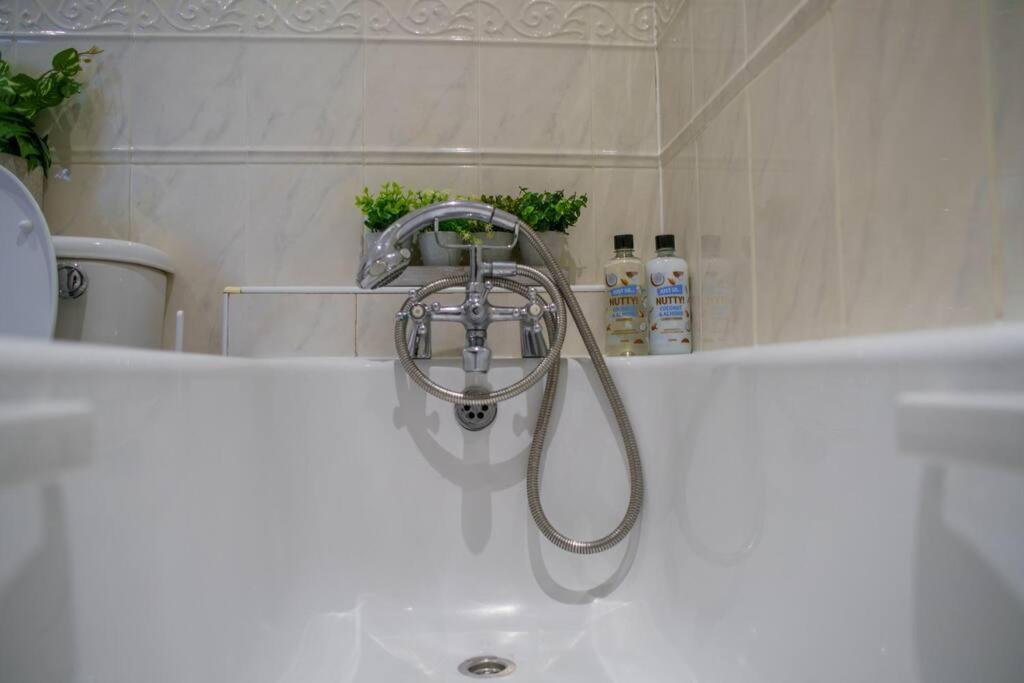 Manchester City Centre Apartment, Skyline View Bagian luar foto